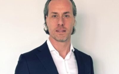 Organisatieverandering aan de Erasmus Universiteit: Hoe Wim van Domburg afstemming creëerde op elk niveau